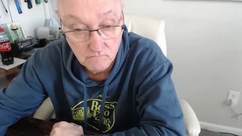 Snapshot of millenium0129 chatting on February 2025 06:04:02 PM millenium0129 online show from February 2025 06:04:02 PM