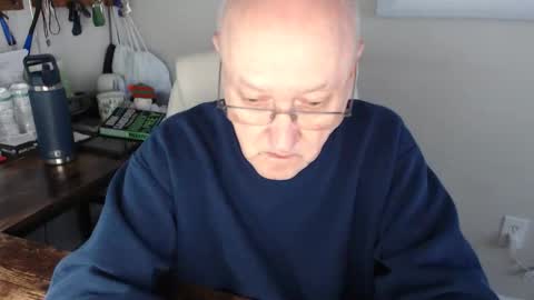 Snapshot of millenium0129 chatting on December 2025 06:48:01 PM millenium0129 online show from December 2025 06:48:01 PM