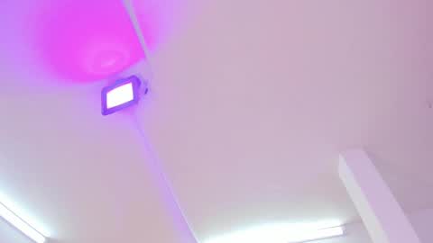 miller_vanessa_ online show from March 2025 10:53:01 PM