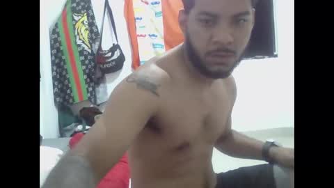 Snapshot of millerthh chatting on May 2026 01:00:01 AM millerthh online show from May 2026 01:00:01 AM