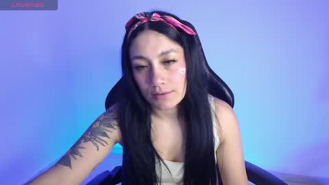 Snapshot of millie_bobby_ chatting on November 2025 02:16:01 PM Millie Bobby online show from November 2025 02:16:01 PM