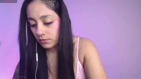 Millie Bobby online show from April 2026 07:58:02 PM