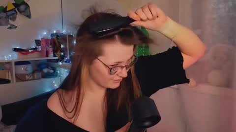 Millie online show from November 2025 02:23:02 AM