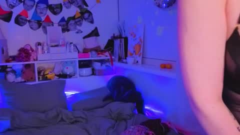 Millie online show from December 2025 02:56:01 PM