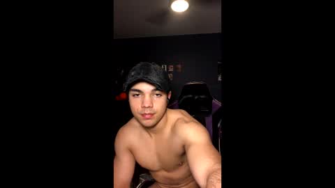 millssiikk online show from December 2025 05:25:02 AM