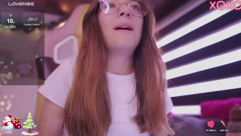 MILLY online show from December 2024 04:43:01 PM