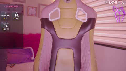 MILLY online show from March 2026 07:21:02 PM