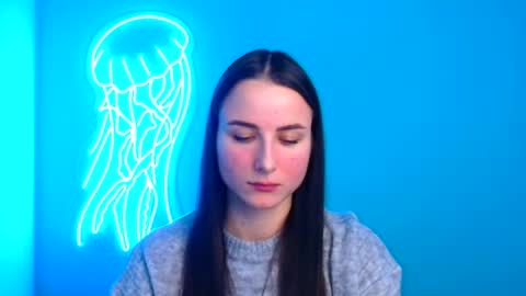 Snapshot of milly_liss chatting on December 2024 12:18:02 PM Milly online show from December 2024 12:18:02 PM