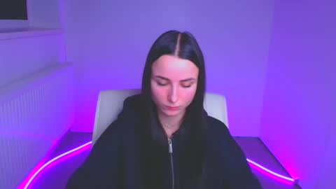 Snapshot of milly_liss chatting on January 2025 03:18:02 PM Milly online show from January 2025 03:18:02 PM