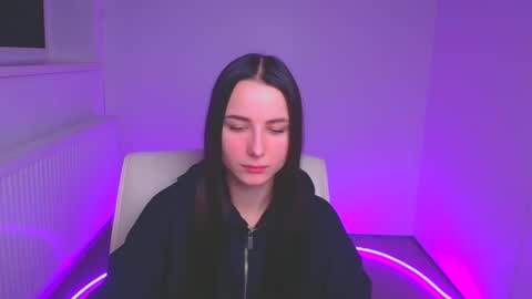 Snapshot of milly_liss chatting on January 2025 07:18:02 AM Milly online show from January 2025 07:18:02 AM