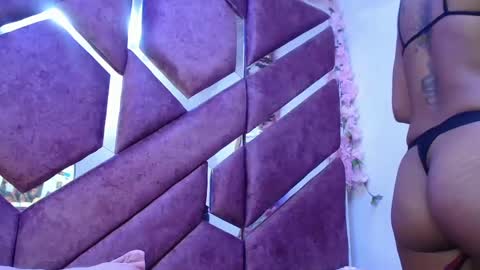 Snapshot of milly_print chatting on February 2025 09:14:02 AM Milly Print online show from February 2025 09:14:02 AM