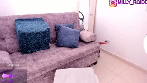 Snapshot of milly_roidd chatting on December 2024 09:28:02 PM gaby online show from December 2024 09:28:02 PM