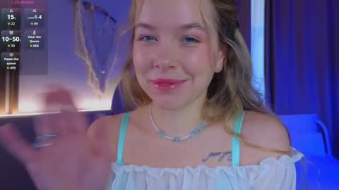 Snapshot of milly_shy chatting on October 2025 06:54:01 AM Milly online show from October 2025 06:54:01 AM