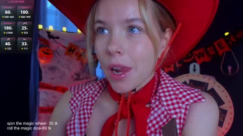 Snapshot of milly_shy chatting on October 2025 07:09:02 AM Milly online show from October 2025 07:09:02 AM