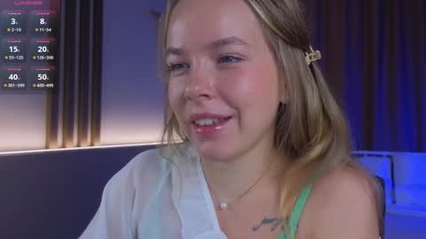 Snapshot of milly_shy chatting on December 2025 06:44:01 AM Milly online show from December 2025 06:44:01 AM