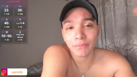 Milo Saints online show from November 2025 04:01:01 AM