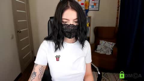 milro12 online show from March 2026 03:48:01 PM