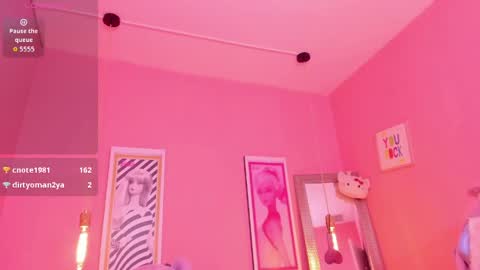 milu_carbajal_x online show from April 2026 06:19:01 AM