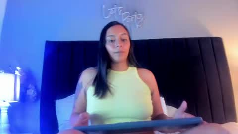 Snapshot of milu_dh chatting on July 2026 05:12:02 AM milu_dh online show from July 2026 05:12:02 AM