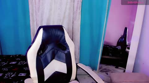 kendall online show from February 2026 08:49:01 AM