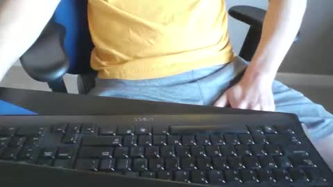 Snapshot of milwaukeebadger24 chatting on November 2025 03:17:02 PM milwaukeebadger24 online show from November 2025 03:17:02 PM