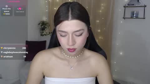 Snapshot of mily_thomson_b chatting on January 2025 02:49:02 AM Mily online show from January 2025 02:49:02 AM