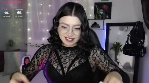 Snapshot of mily_thomson_b chatting on October 2025 03:02:02 AM Mily online show from October 2025 03:02:02 AM