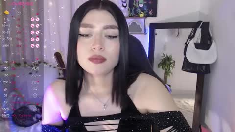 Snapshot of mily_thomson_b chatting on October 2025 09:17:02 PM Mily online show from October 2025 09:17:02 PM