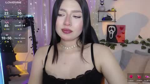 Snapshot of mily_thomson_b chatting on November 2025 08:11:01 PM Mily online show from November 2025 08:11:01 PM