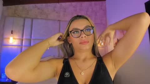 Snapshot of milyy_vermont chatting on May 2026 07:32:02 PM Milyy online show from May 2026 07:32:02 PM