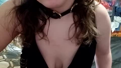 mimi142 online show from March 2026 03:48:01 PM