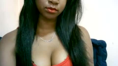 mimie32 online show from June 2026 07:28:01 AM