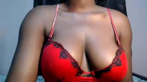 Snapshot of mimiebony chatting on July 2026 06:58:02 AM mimiebony online show from July 2026 06:58:02 AM