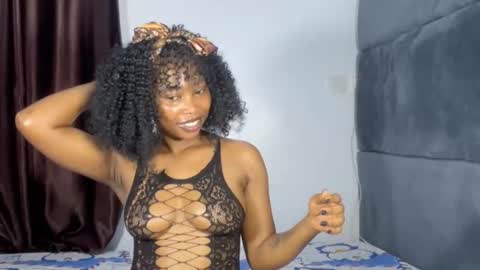 Snapshot of mimiluv6 chatting on November 2025 11:10:01 AM mimi online show from November 2025 11:10:01 AM