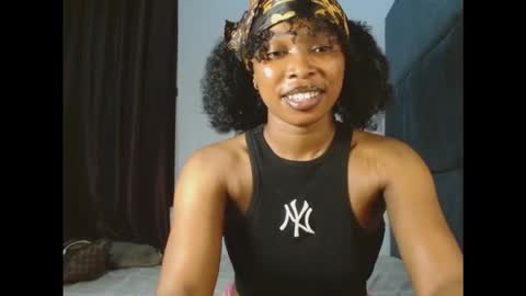 Snapshot of mimiluv6 chatting on November 2025 08:14:01 PM mimi online show from November 2025 08:14:01 PM