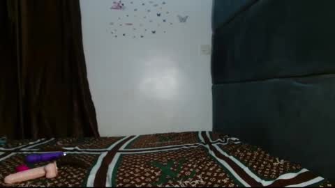 mimi online show from February 2026 06:09:01 PM