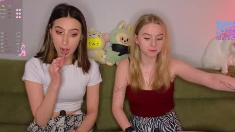 Snapshot of mimipaws chatting on April 2026 06:35:02 PM MilaBlack and StacyBlonde Today unboxing Lovens OMG online show from April 2026 06:35:02 PM
