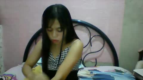 mimiyolove online show from February 2025 10:00:01 AM