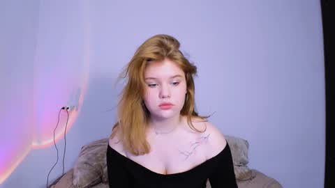 hi Im Mina  online show from November 2025 01:41:02 AM