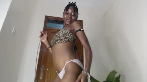 minatah6 online show from November 2025 03:38:02 PM