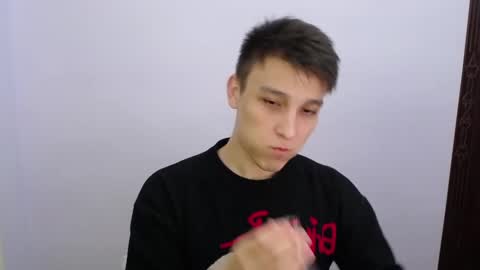 Snapshot of minato_kabuki chatting on February 2025 09:43:02 AM MINATO online show from February 2025 09:43:02 AM