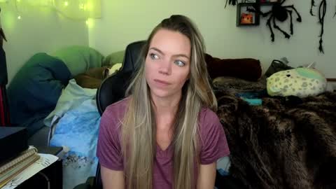 Mindy Mars online show from January 2025 06:38:01 PM