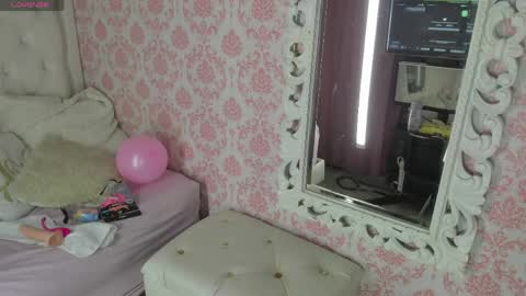 Mini Rouse online show from May 2026 12:12:01 PM