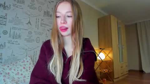 Snapshot of minidiva_ chatting on December 2025 10:37:02 PM Amelia online show from December 2025 10:37:02 PM