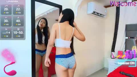 minilove_01 online show from November 2025 12:18:01 PM