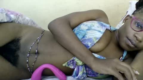 minlavine online show from June 2026 06:12:02 AM