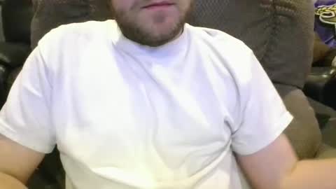 Minnesota Guy online show from December 2025 09:20:02 PM