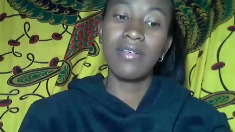 minouch211907 online show from September 2025 02:48:01 AM