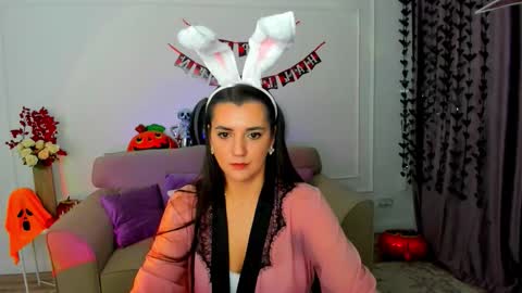 Snapshot of mintydaze chatting on November 2025 03:19:01 AM Jessi online show from November 2025 03:19:01 AM