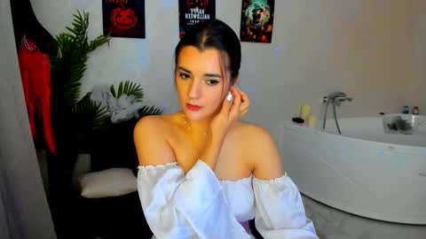 Snapshot of mintydaze chatting on November 2025 04:04:01 AM Jessi online show from November 2025 04:04:01 AM